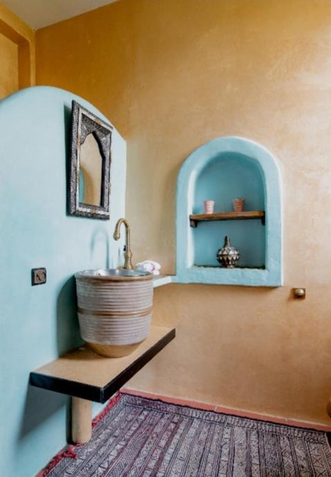 Hajrienne Guest House Tanger Rum bild